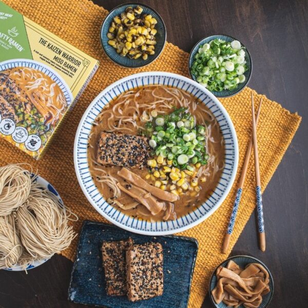 Ramen au tofu épicé